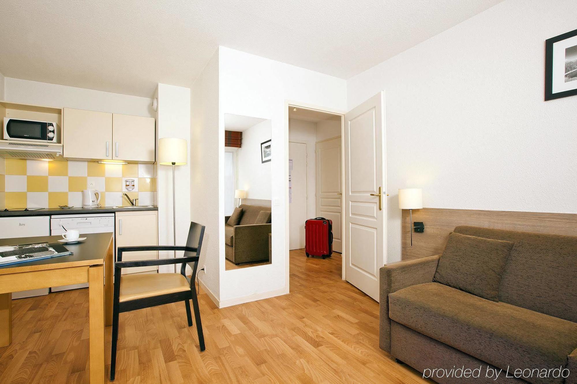 Residhome Geneve Prevessin Le Carre D'Or Εξωτερικό φωτογραφία