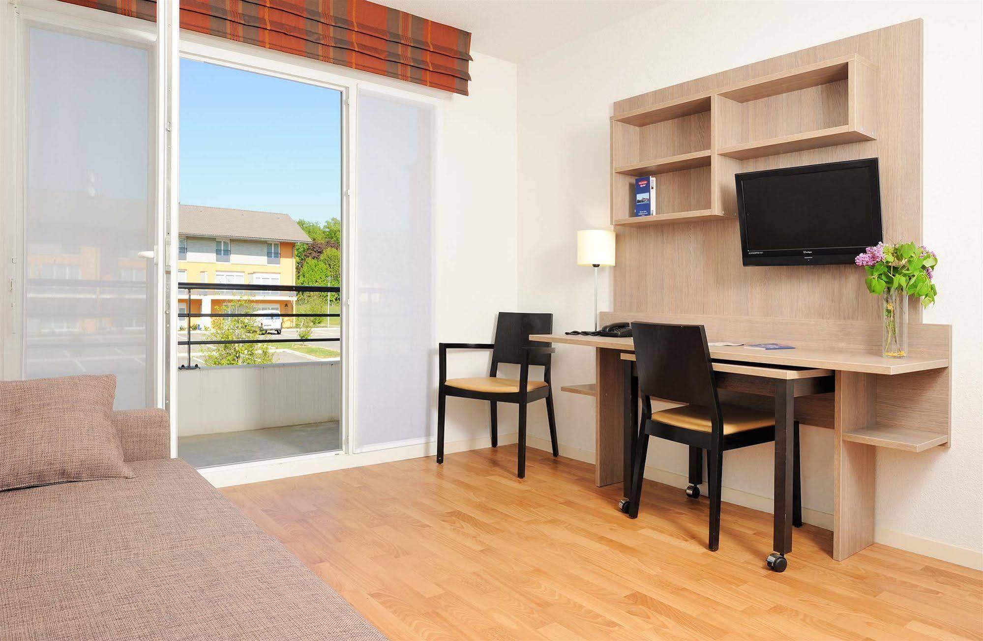 Residhome Geneve Prevessin Le Carre D'Or Εξωτερικό φωτογραφία